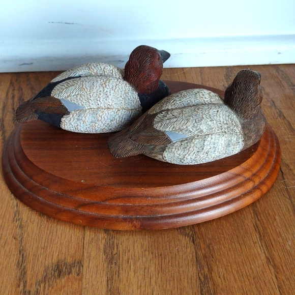 Vintage Hand Carved Small Wood Ducks on Base - Picture 2 of 6